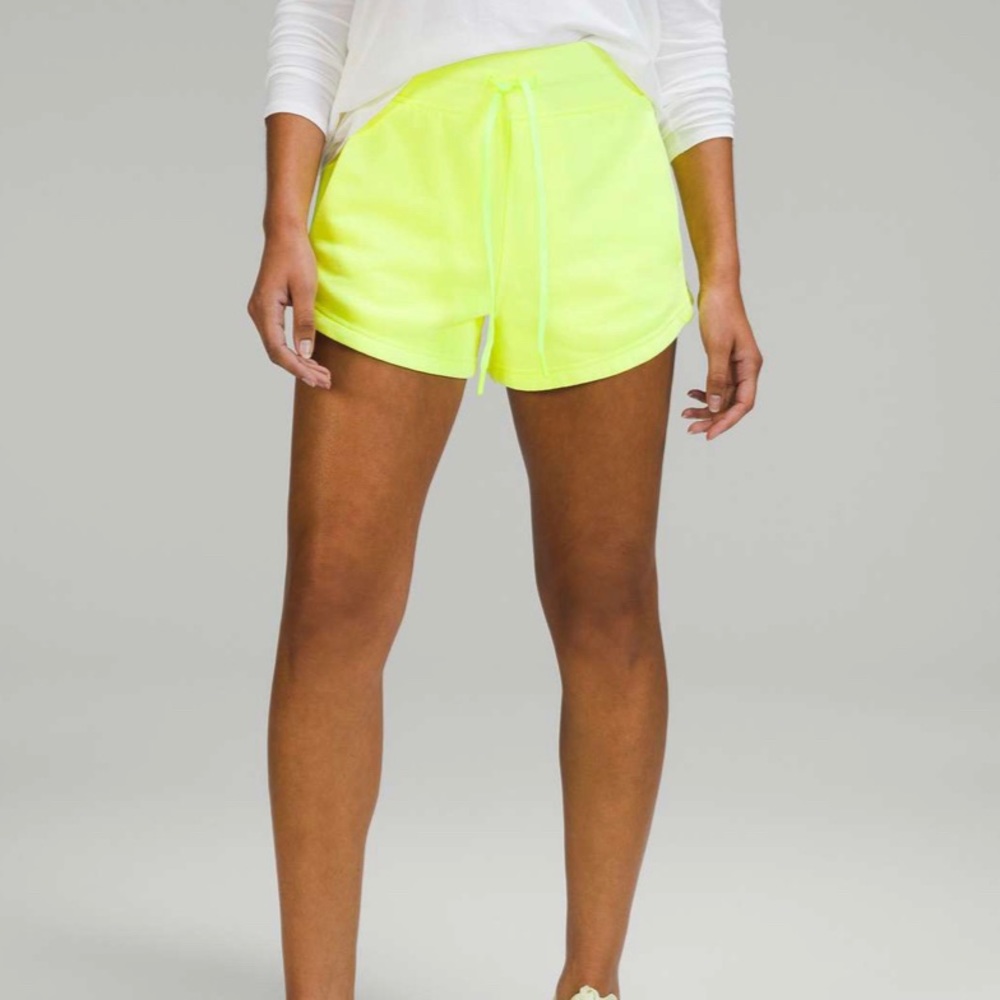 Lululemon Inner Glow High-Rise Short 3", Highlight Yellow, Size 2 - NWT